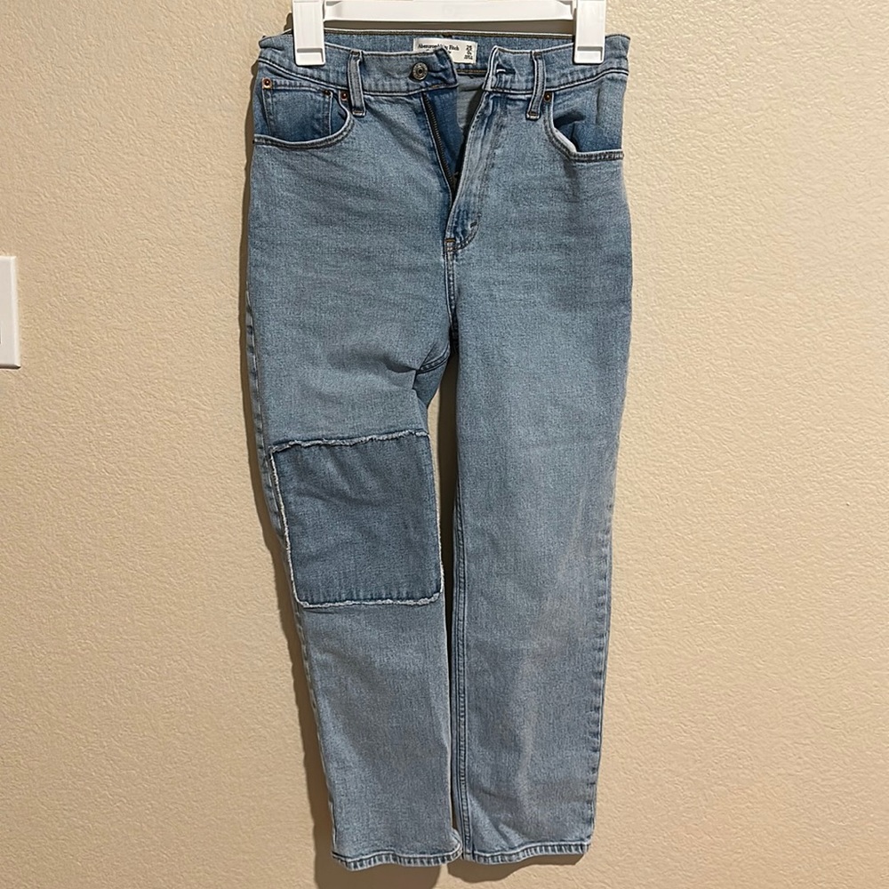 Abercrombie Ankle Straight Ultra High Waist